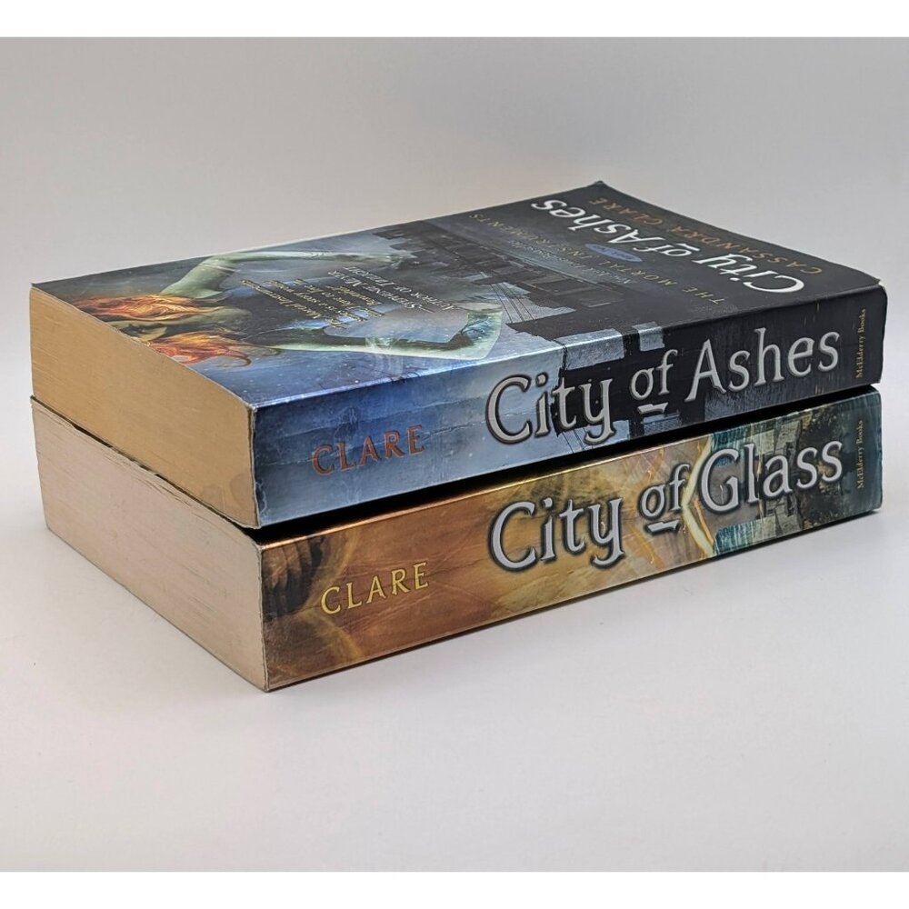 Mortal Instruments Book 2 & 3 City Of Ashes Glass Cassandra Clare Shadowhunters